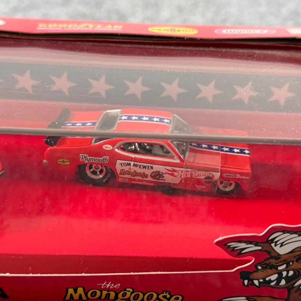 Hot Wheels Tom McEwen The Mongoose 2-Car Set Red Limited 03820/05000 Rare